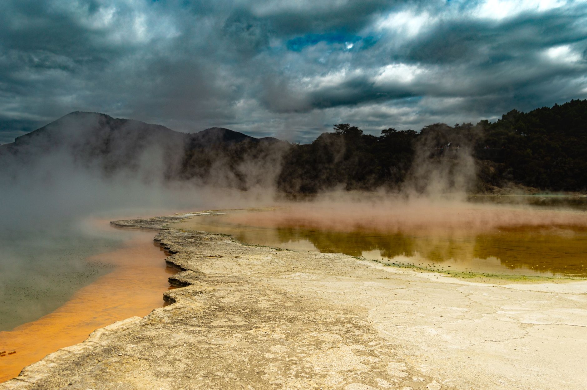 A deep active volcanic park path in New Zealand